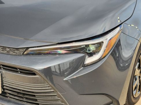 Used 2023 Toyota Corolla LE FWD image 9