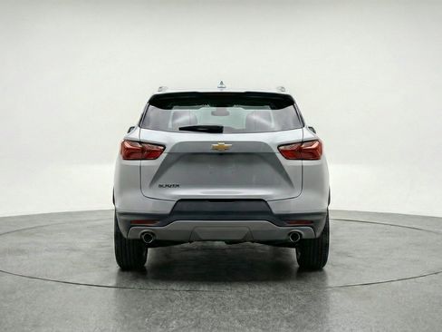 Used 2025 Chevrolet Blazer LT FWD image 7