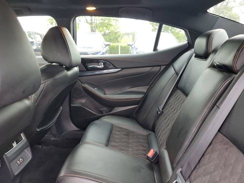 Used 2023 Nissan Maxima SR w/ Sport Mat Group FWD image 12