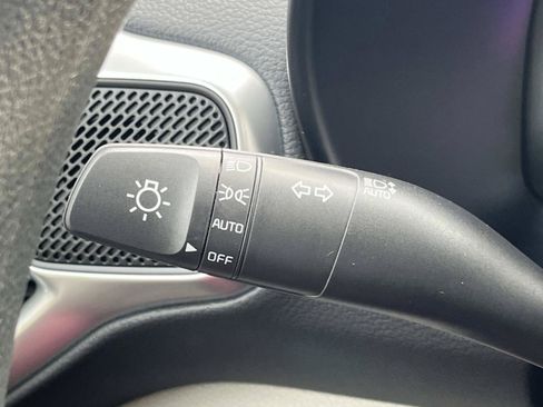 New 2025 Kia Soul LX w/ LX Technology Package FWD image 29