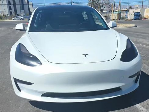 Used 2023 Tesla Model 3 Standard Range image 6