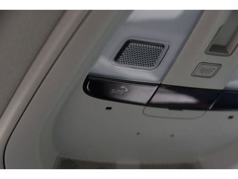 Used 2023 Volvo XC60 B5 Plus w/ Protection Package Premier AWD/4WD image 38