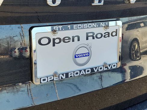 Used 2026 Volvo XC90 B6 Ultra w/ Protection Package image 30