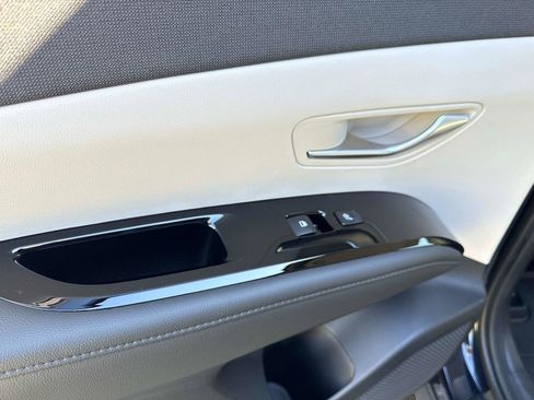 Certified 2024 Hyundai Tucson Limited image 12