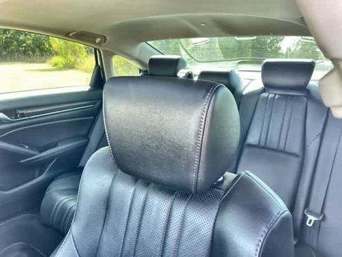 Used 2021 Honda Accord EX-L image 25