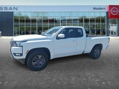 Used 2025 Nissan Frontier SV w/ SV Convenience Package