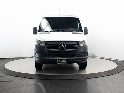 Used 2026 Mercedes-Benz Sprinter 2500 image 2