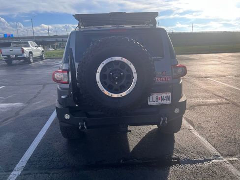 Used 2013 Toyota FJ Cruiser 4WD w/ Trail Teams Special Edition image 5