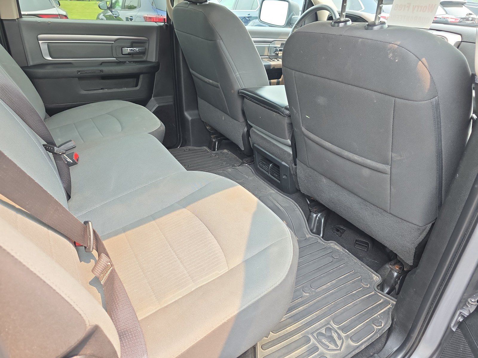 Used 2022 RAM 1500 Classic SLT w/ Protection Group AWD/4WD image 16