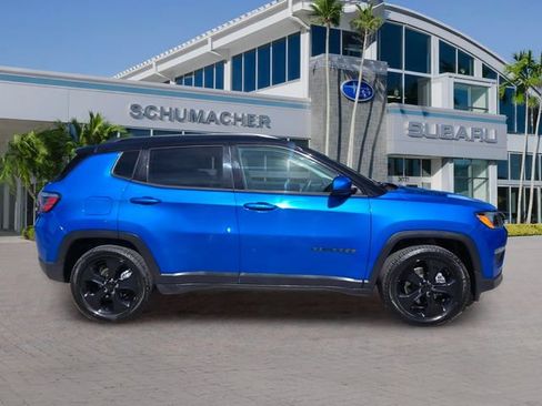 Used 2021 Jeep Compass Latitude FWD image 8