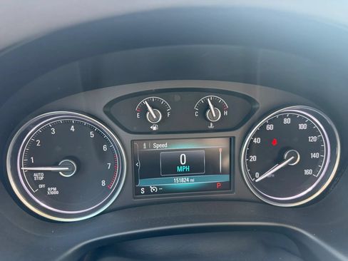 Used 2019 Buick Enclave Essence FWD image 11
