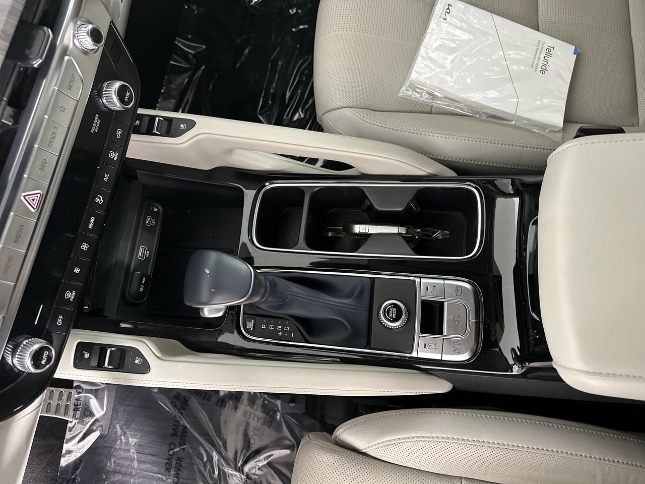Certified 2024 Kia Telluride SX FWD image 9