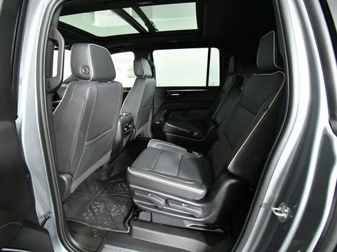 New 2026 Chevrolet Suburban Premier w/ Sun And Tow Package image 25