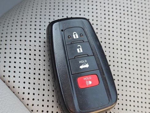 Used 2023 Toyota Camry XLE w/ Navigation Package FWD image 35