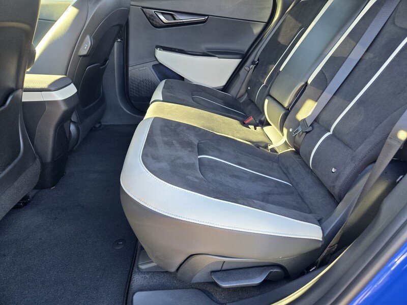 Used 2025 Kia EV6 GT-Line RWD image 12