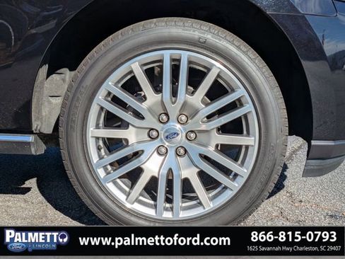 Used 2023 Ford Expedition Limited image 10