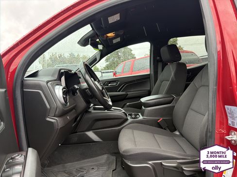 Used 2023 Chevrolet Colorado LT w/ LT Convenience Package RWD image 10