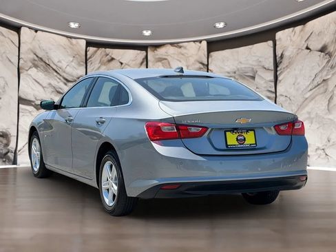 Used 2024 Chevrolet Malibu LT FWD image 8