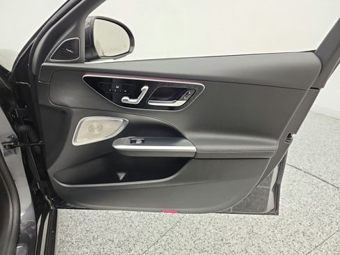 Used 2024 Mercedes-Benz C 300 Sedan image 28