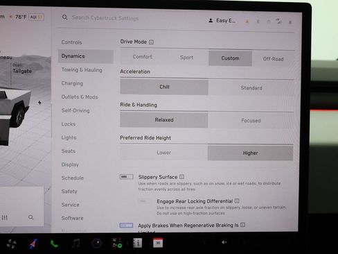 Used 2024 Tesla Cybertruck AWD Crew Cab image 17