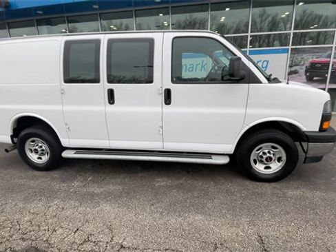 Certified 2024 GMC Savana 2500 w/ Driver Convenience Package image 9