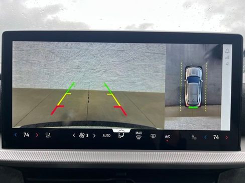 New 2026 Ford Explorer Platinum w/ LUX Leather Package image 9