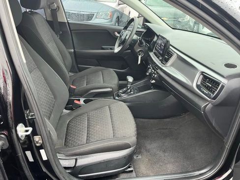 Used 2023 Kia Rio LX image 11