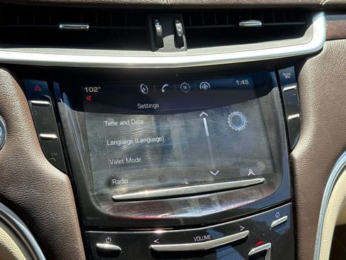 Used 2014 Cadillac XTS Premium FWD image 24