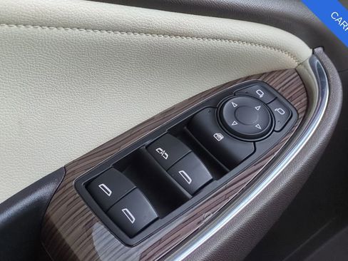 Used 2022 Chevrolet Malibu Premier image 18