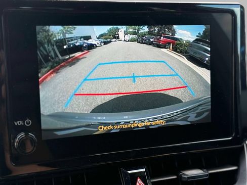 Used 2024 Toyota Corolla SE FWD image 7