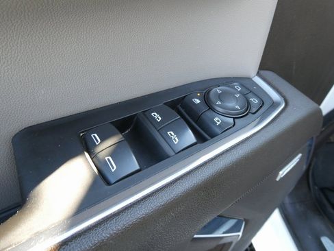 Used 2024 Chevrolet Silverado 1500 LTZ w/ Z71 Off-Road Package image 21