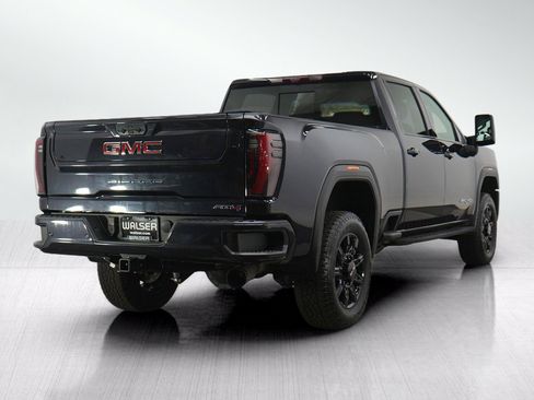 Used 2024 GMC Sierra 3500 AT4 w/ AT4 Premium Plus Package AWD/4WD image 5