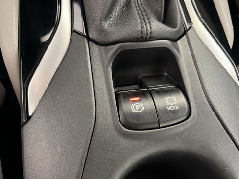 Used 2023 Toyota Corolla Cross LE w/ Moonroof Package AWD/4WD image 33