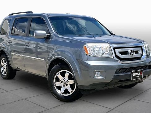 Used 2009 Honda Pilot Touring image 2
