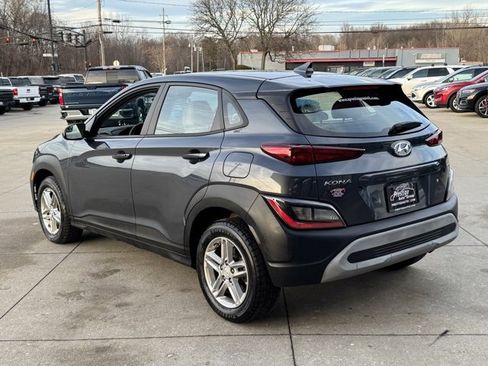 Used 2022 Hyundai Kona SE image 5