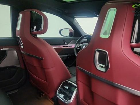 Used 2026 BMW 740i RWD image 27