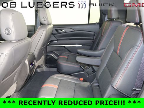 Certified 2024 Chevrolet Traverse RS image 11