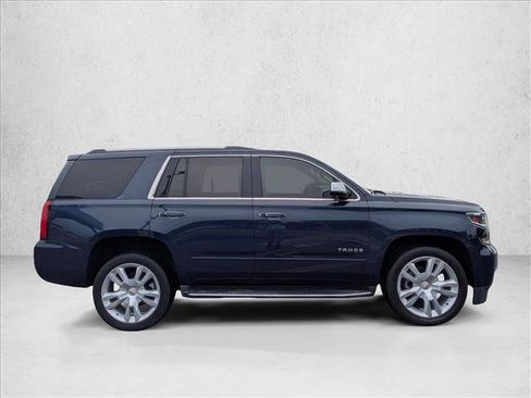 Used 2018 Chevrolet Tahoe Premier AWD/4WD image 4