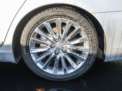 Used 2013 Lexus LS 460 image 10