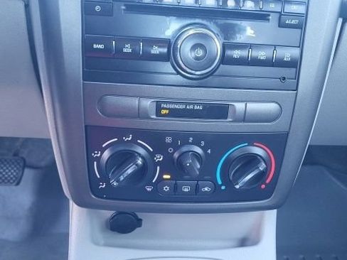 Used 2009 Chevrolet Cobalt LS FWD image 4