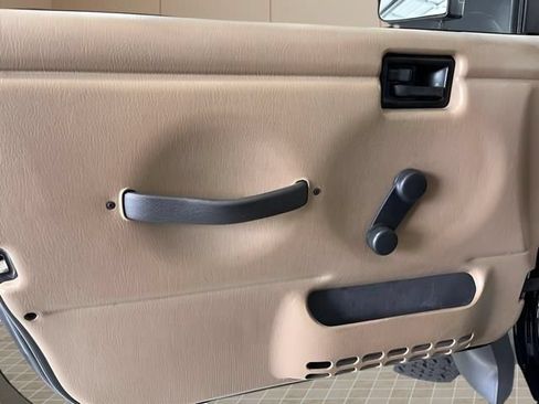 Used 2002 Jeep Wrangler Sport AWD/4WD image 20