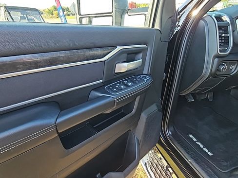 Used 2024 RAM 2500 Big Horn w/ Bed Utility Group image 12