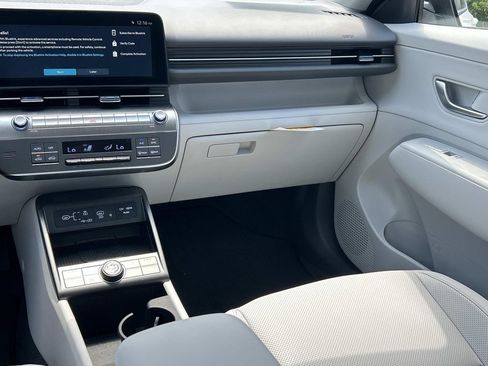 New 2026 Hyundai Kona SEL Premium FWD image 22