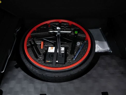 New 2026 Porsche Cayenne Coupe image 34