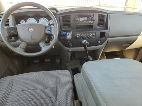 Used 2009 Dodge Ram 2500 Truck SXT RWD image 10