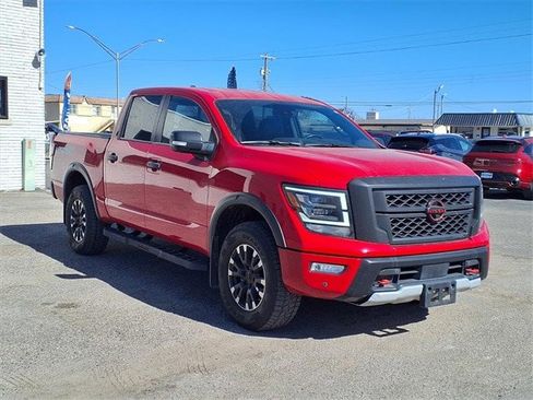 Used 2023 Nissan Titan PRO-4X w/ Pro-4x Convenience Package image 23