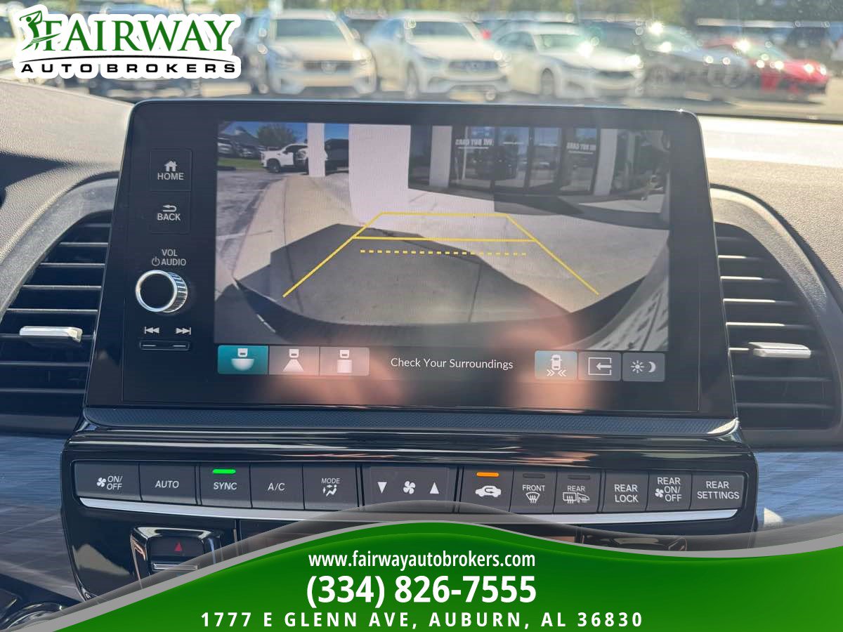 Used 2025 Honda Odyssey Elite image 24