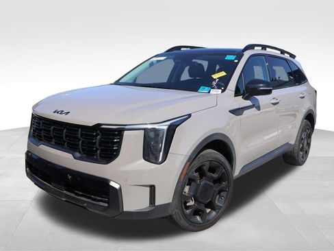Used 2025 Kia Sorento X-Line EX AWD/4WD image 2