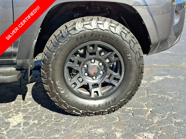 Certified 2019 Toyota 4Runner SR5 Premium AWD/4WD image 8