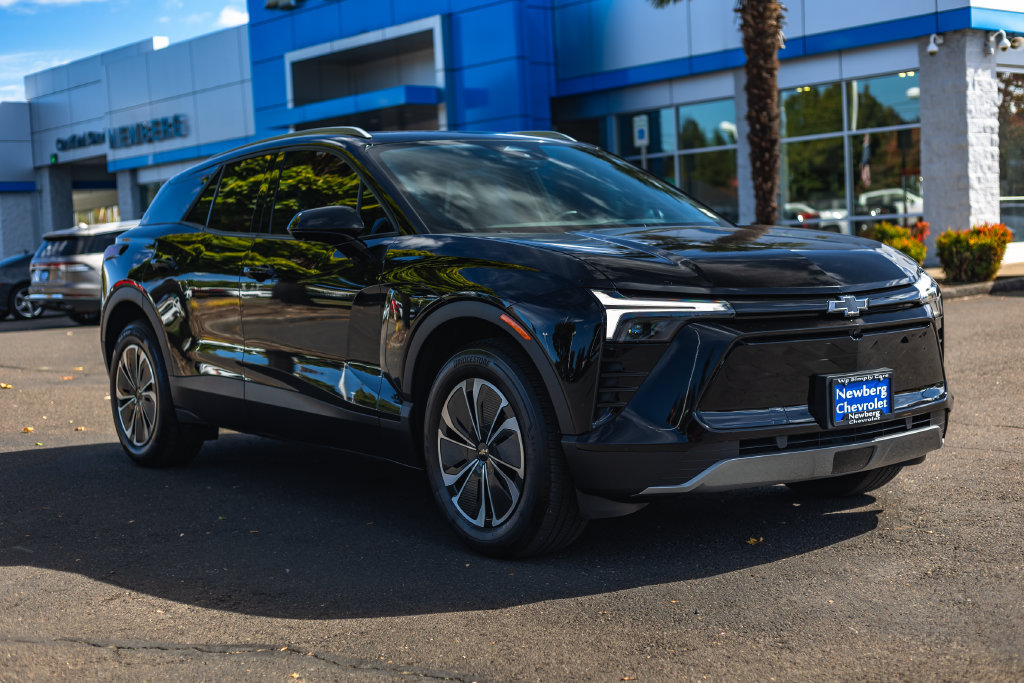 Used 2024 Chevrolet Blazer EV LT AWD/4WD image 6